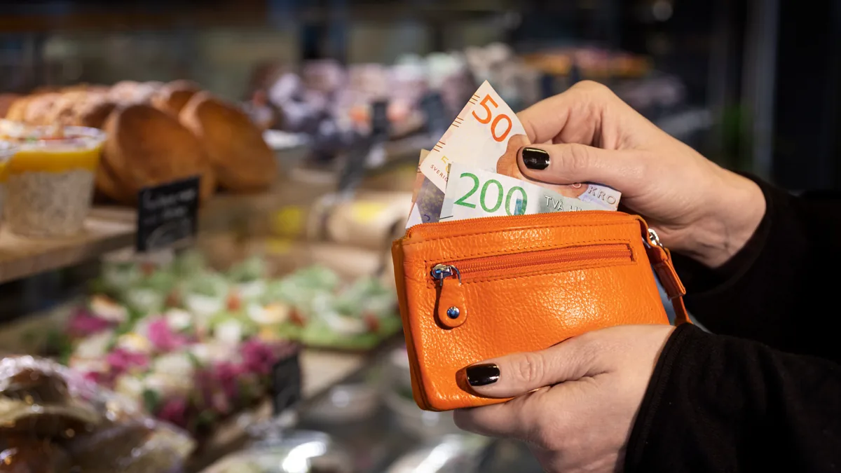 Riksbanken Calls for a 10,000 SEK Cash Payment Limit in Sweden Ahead of July 2027 EU AML Rules