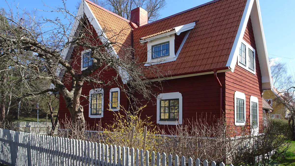 Why 2.5 Million Swedish Homeowners Could See Property Tax Values Fall 3%